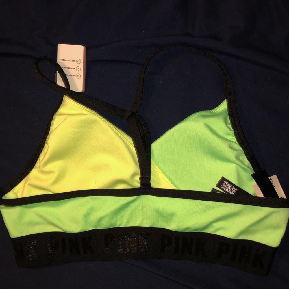 sports bra/swim suit top
